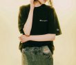 画像16: X-girl ( エックスガール ) - X-girl × Champion REVERSE WEAVE R FACE S/S TEE (16)