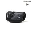 画像1: NEW ERA ( ニューエラ ) - ショルダーバッグ ミニ 3.5L ジャカードロゴ ブラック (1)