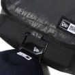 画像14: NEW ERA ( ニューエラ ) - ショルダーバッグ ミニ 3.5L ジャカードロゴ ブラック (14)