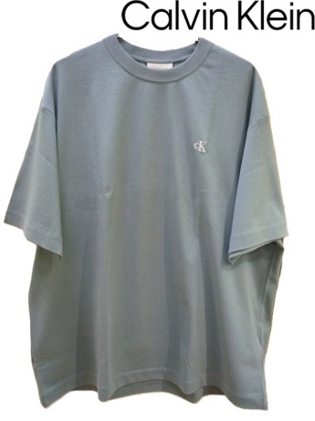 画像1: CALVIN KLEIN JEANS (カルバンクラインジーンズ) - Tシャツ - アーカイブロゴ リラックスクルーネックTシャツ [JUNG KOOK / ジョングク着用商品] (1)