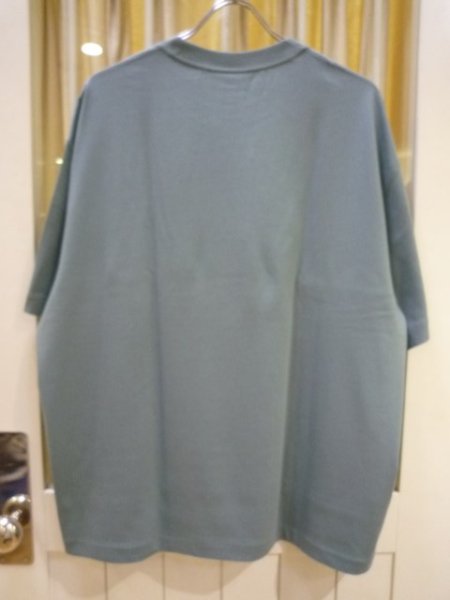 画像3: CALVIN KLEIN JEANS (カルバンクラインジーンズ) - Tシャツ - アーカイブロゴ リラックスクルーネックTシャツ [JUNG KOOK / ジョングク着用商品] (3)