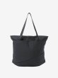 画像2: THE NORTH FACE ( ザ・ノース・フェイス ) - Pyrenees Tote ピレネートート NM82507 K (2)