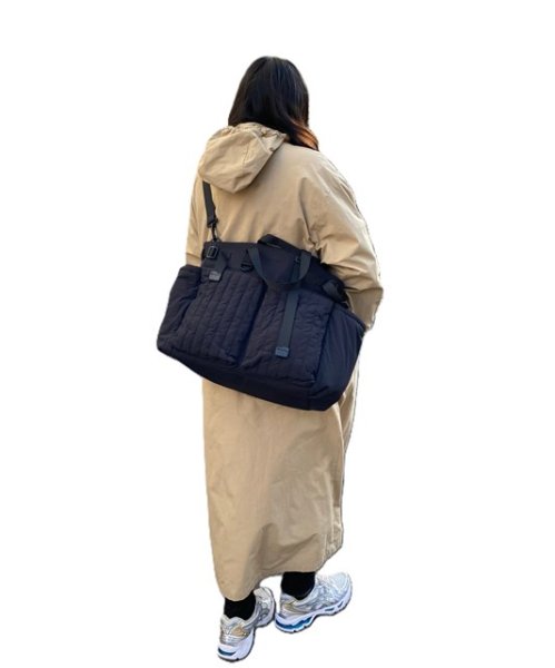 画像13: SOLPRESA (ソルプレーサ) - Quilting Tote Shoulder Bag ショルダー付き７ポケットキルティングマザーズバッグ (13)