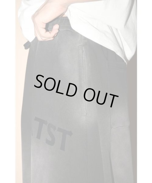 画像10: SUPERTHANKS (スーパーサンクス) - Sun faded Flocky print Sweat Side-tuck Wide Pants (10)